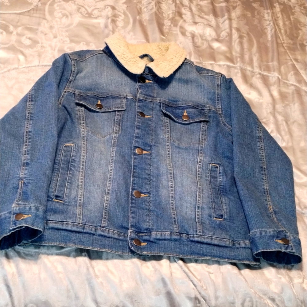 Boys Wonder Nation Denim Jacket Size Large (10-12) Huskey
